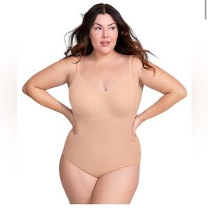 honeylove cami bodysuit in the color sand 2X (S32)